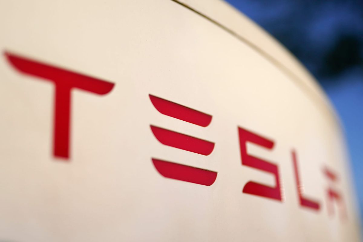 Teslas Zukunft: Warum ein einziger Chip das ganze Unternehmen entscheidet