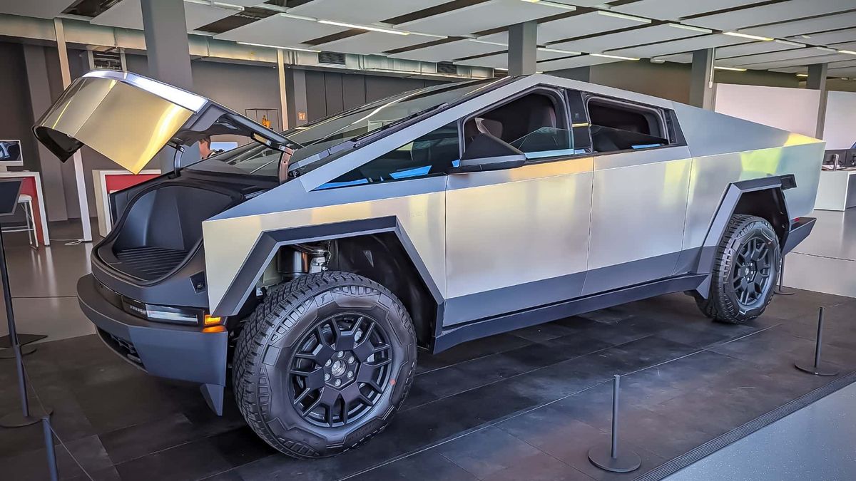 Panik bei Tesla? Musk verramscht Cybertruck und zieht die Reißleine