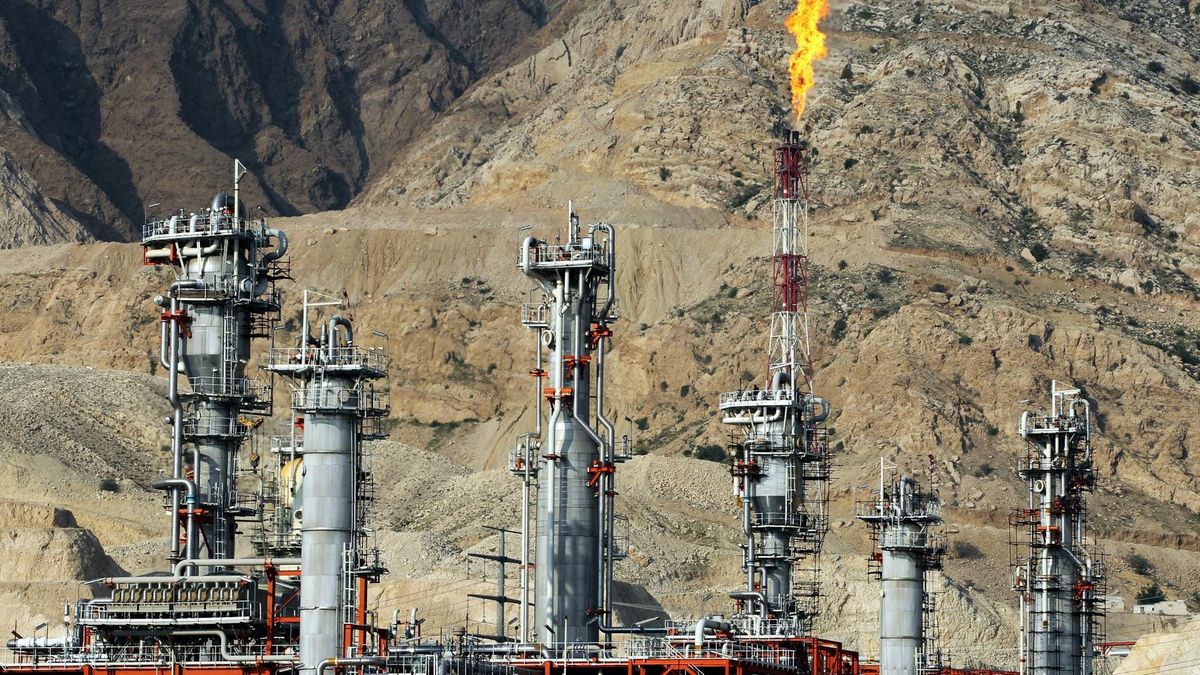 Der Gas-Todesstoß: Israels Präzisionsbomben zerfetzen Irans wirtschaftliches Herz
