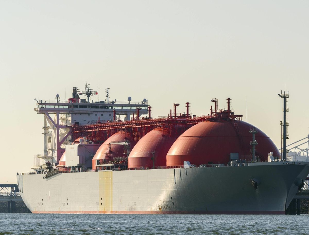 Geheim-Durchbruch bei Hormus: Erster LNG-Tanker entkommt der Todesfalle