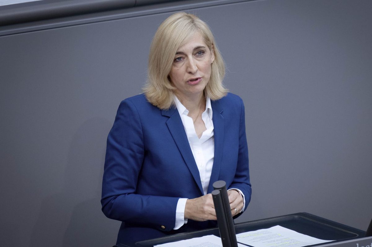 Warken-Reform droht zum Milliarden-Desaster zu werden – 100.000 Versicherte auf dem Sprung