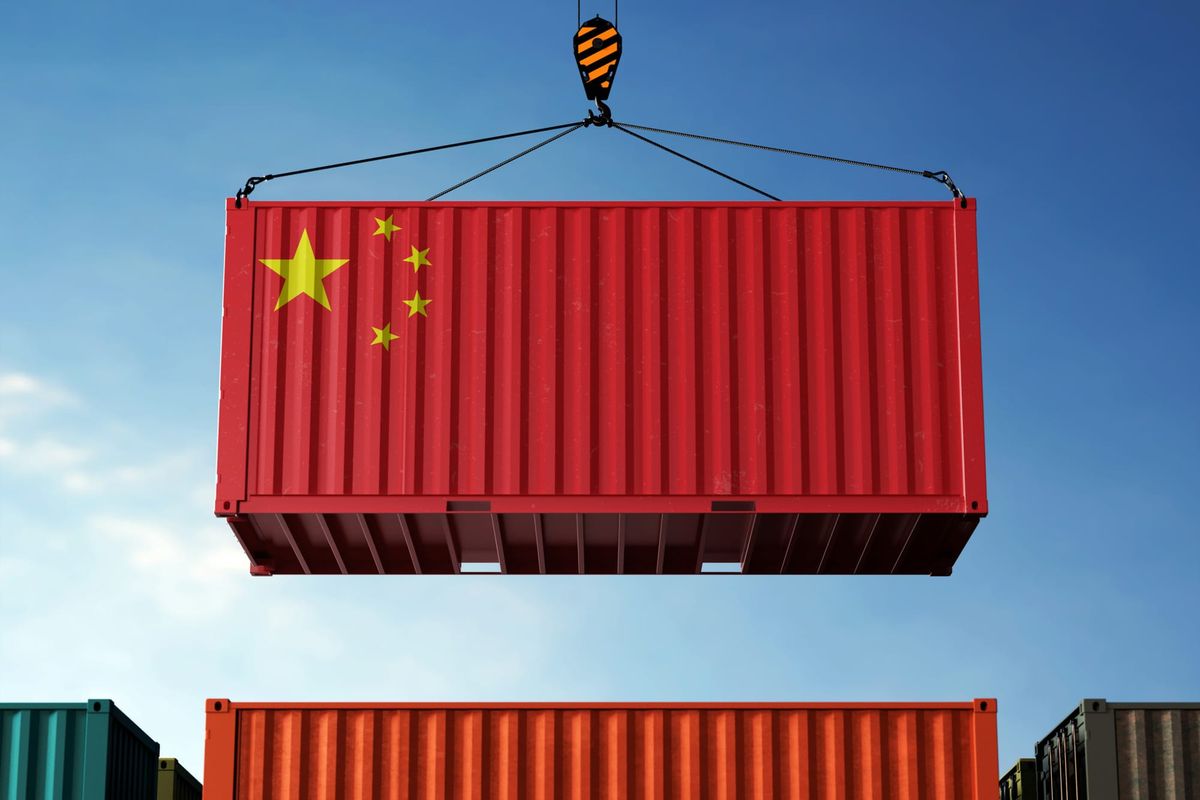 Chinas stille Krise: Während Exporte boomen, kollabiert die Binnennachfrage – Autobauer zahlen den Preis
