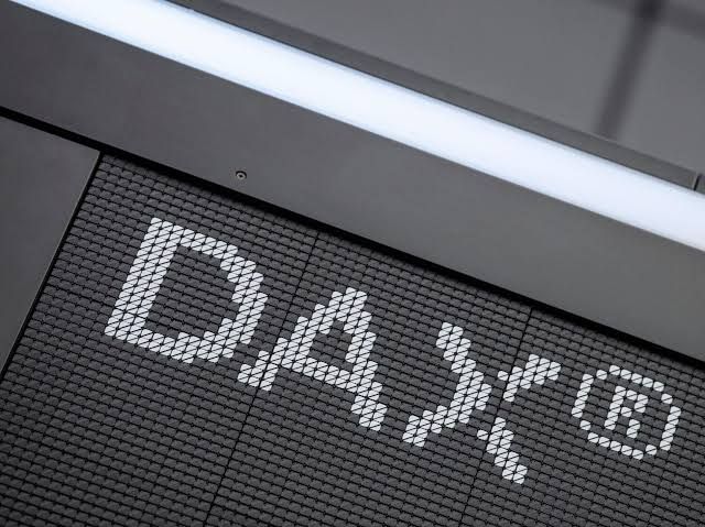 DAX-Schock: Unter 25.000 Punkte – Chip-Aktien im Sinkflug