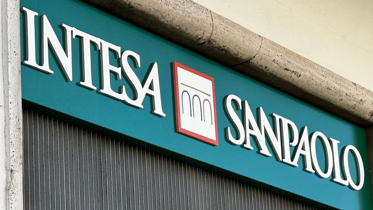 Der Todesstoß für die Konkurrenz: Intesas 30-Milliarden-Euro-Hammer erschüttert Italiens Bankenwelt