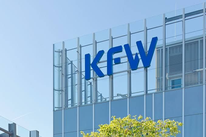 KfW schlägt Alarm: Unternehmenskredite kollabieren – Belebung erst zum Jahresende?