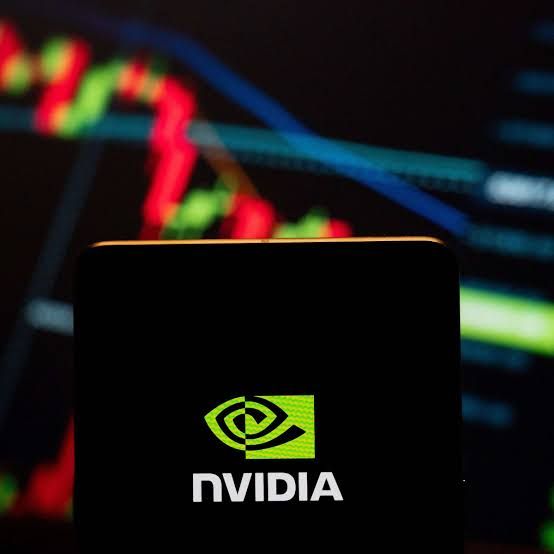 Nvidia-Bewertung halbiert: Ist jetzt der Einstiegspunkt für Schnäppchenjäger?