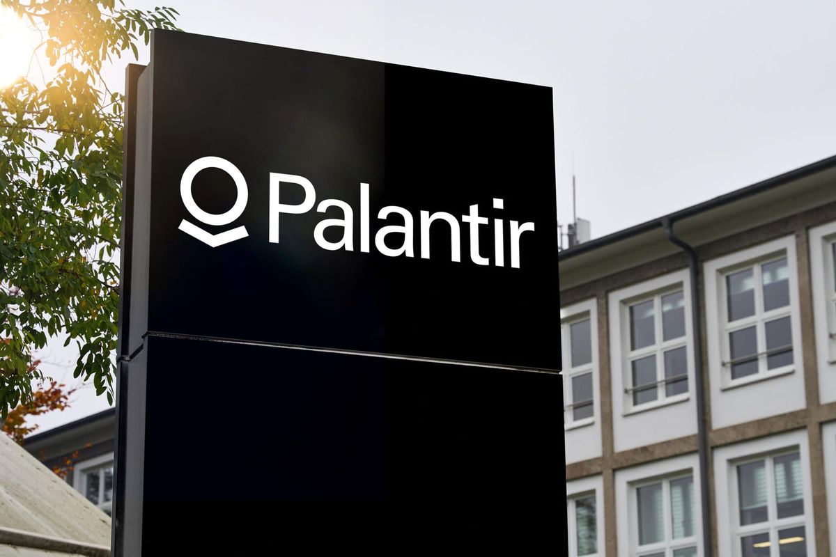 Wall Street kapituliert vor Palantir – Die KI-Orchestrierungs-Geheimwaffe