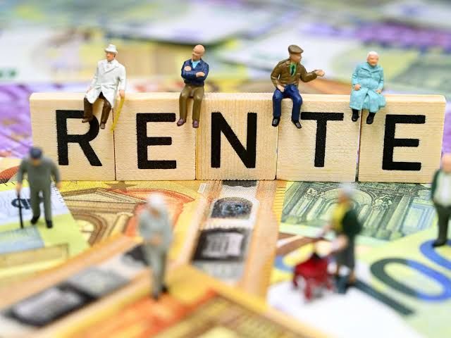 900 Euro Rente mit 62? Warum die Ehegattenstrategie jetzt zum Gamechanger wird