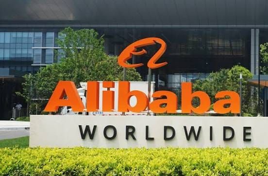 Alibaba mobilisiert 10 Milliarden Dollar – der aggressive KI-Kampf beginnt jetzt