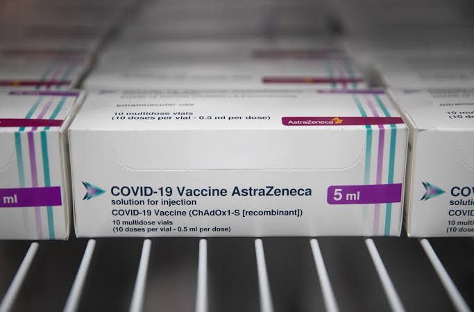 Anleger zerreißen AstraZenecas Mega-Fusionspläne: Aktie stürzt auf Zehnmonatstief