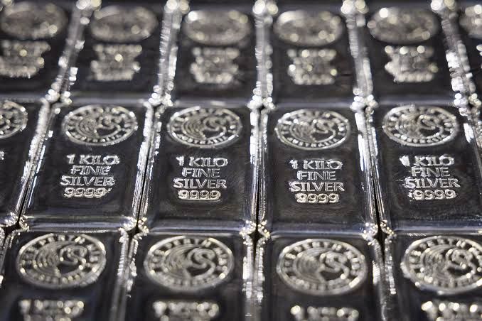 Silber unter 60 Dollar: Warum die Notenbank-Hoffnungen nicht zünden