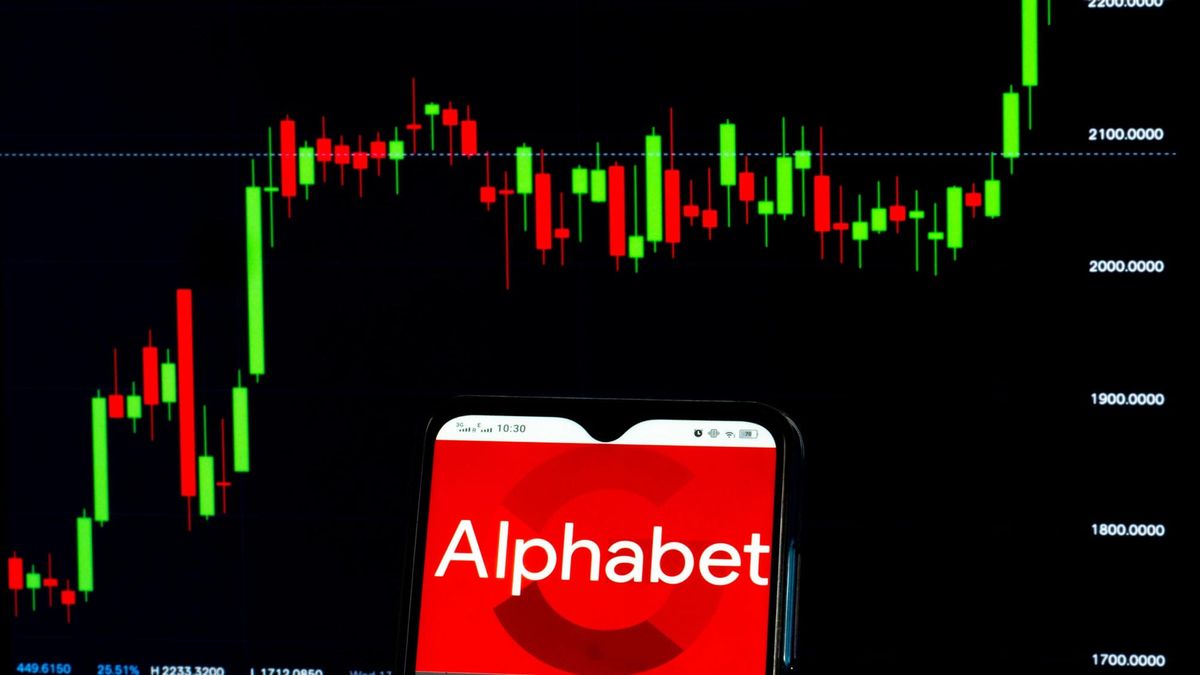 Alphabet-Aktie deutlich unterbewertet? Das spricht für Google-Papiere jetzt