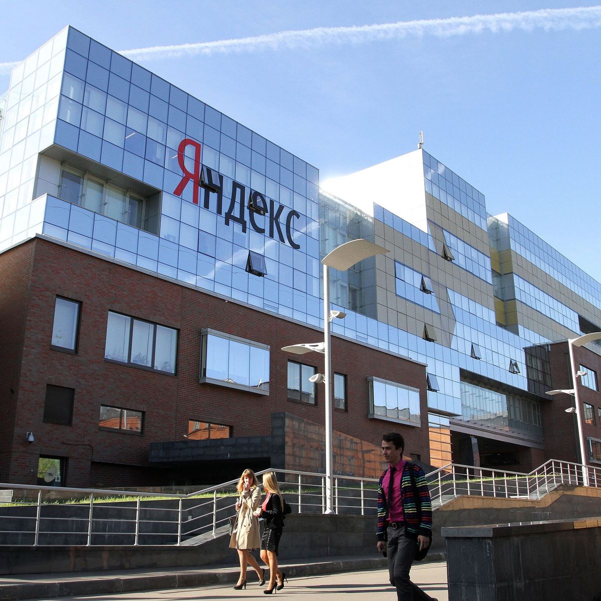 Drohnenangriffe auf Yandex-Rechenzentren: Die Ukraine trifft Russlands KI-Infrastruktur