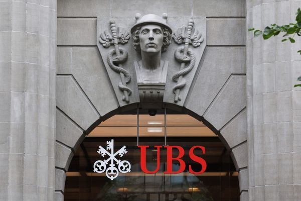 UBS: Ein Finanzgigant zu mächtig für die Schweiz?