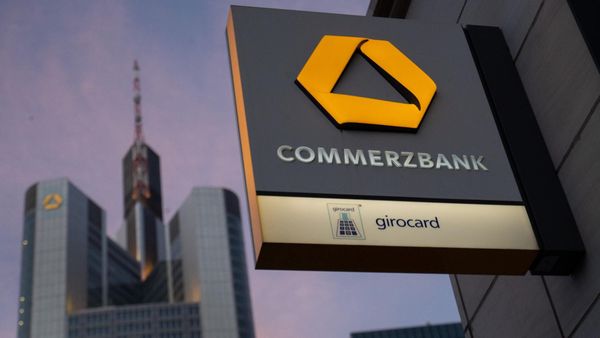 Gewinneinbruch! Commerzbank trotzdem optimistisch