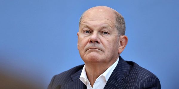 Ist der Kanzler senil? Scholz behauptet, er wird die nächste Regierung anführen