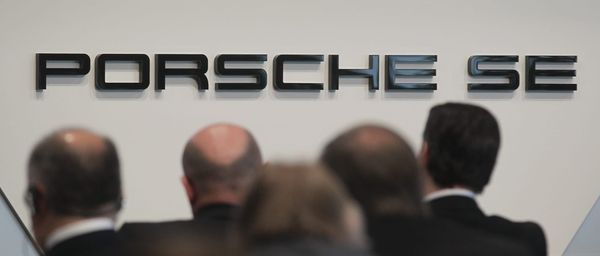 Porsche Holding schlittert in Milliardenverlust