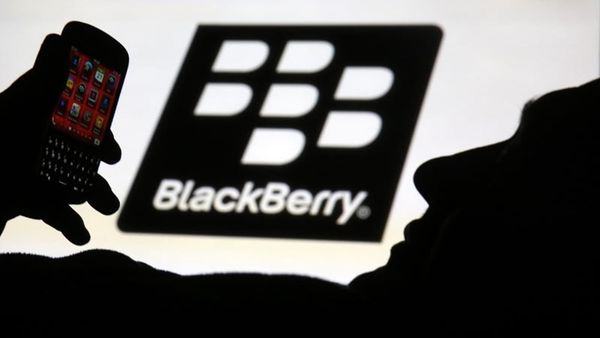 BlackBerry stürzt ab – wie der einstige Tech-Titan jetzt unter seiner eigenen Prognose leidet