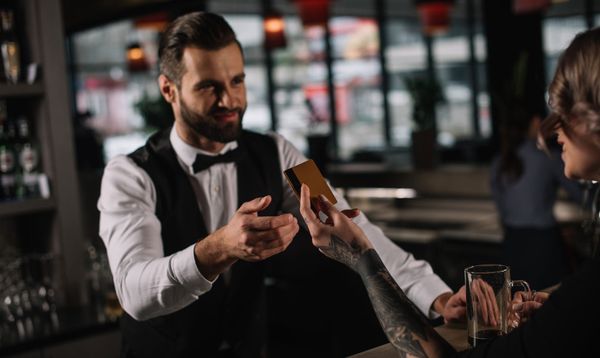 Kassenzwang gegen Steuertricks – Kommt jetzt die Pflicht zur Kartenzahlung?