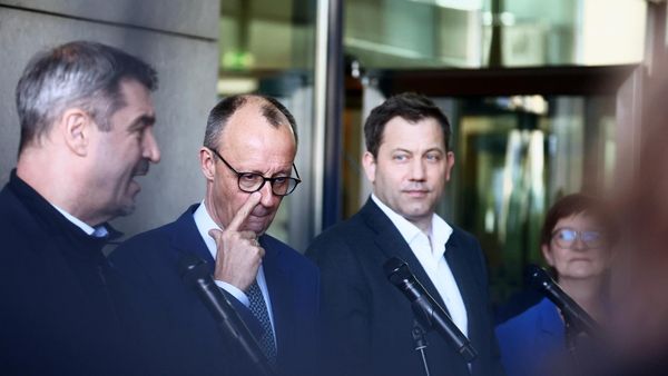 Merz bringt Steuererhöhungen ins Spiel