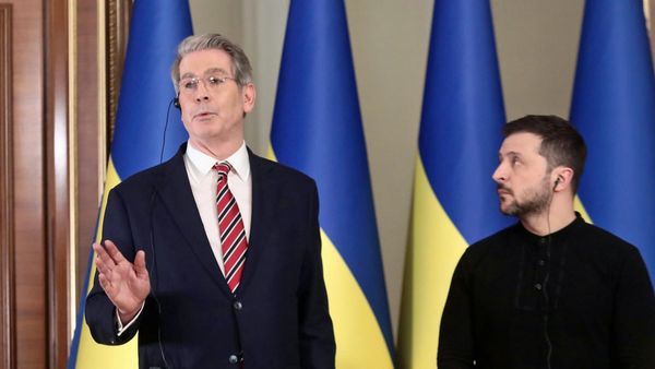 Rohstoffe gegen Rückhalt – wie Trump die Ukraine zur Kasse bittet