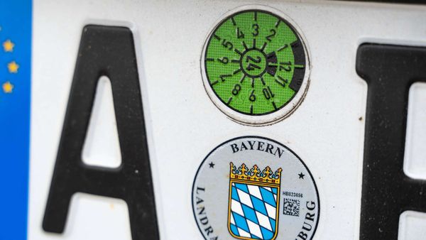 TÜV wird teurer: Warum Autofahrer jetzt tiefer in die Tasche greifen müssen