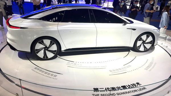 Ums Lenkrad wird nicht mehr gebeten