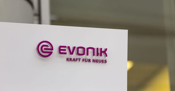 Evonik trotzt Konjunktursorgen – Gewinn legt zu, Stellenabbau läuft an