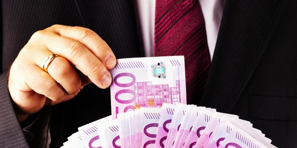 Manager kassieren ab – während der Rest kaum mithält