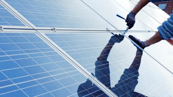 Verdächtiger Insider-Deal bei Solar-Spezialist