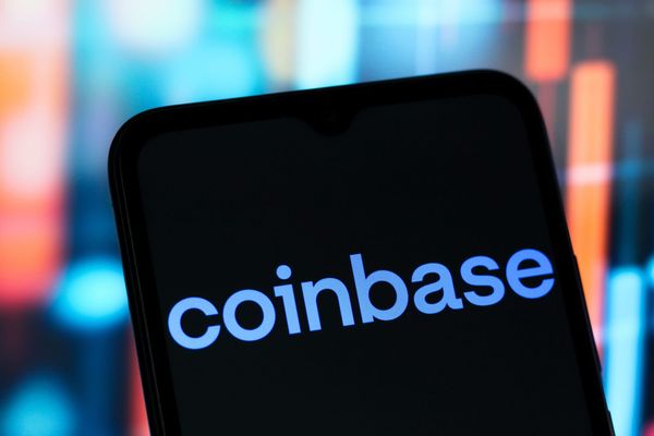 Coinbase vor dem Sprung: Wie Trumps Krypto-Offensive der Aktie neues Leben einhaucht