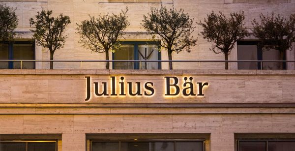 Julius Bär streicht weiter – Sparhammer statt Schweizer Zurückhaltung