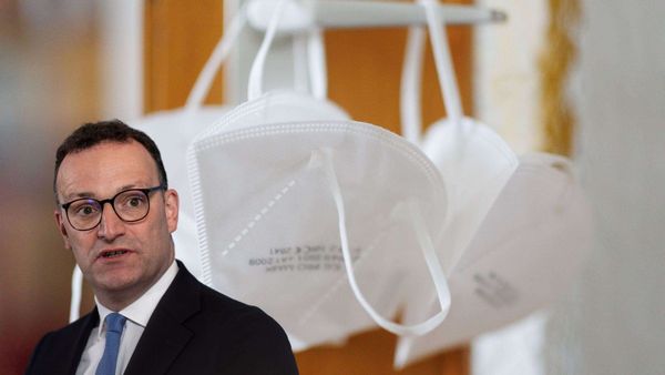 Milliardengrab Maskenaffäre: Spahn verteidigt sich