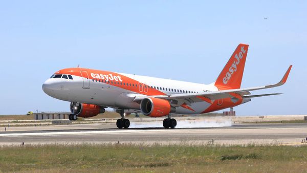 EasyJet gerät in Turbulenzen – Streik und Kerosin drücken auf die Bilanz