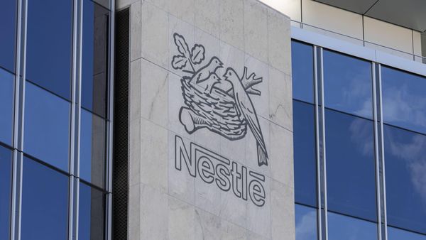 Nestlé mit weniger Gewinn – warum der Riese trotzdem entspannt bleibt
