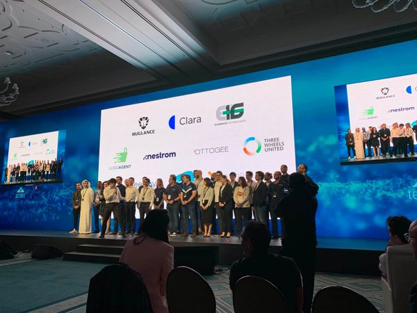 Kursrakete mit Beigeschmack: Was wirklich hinter Claras KI-Hype steckt