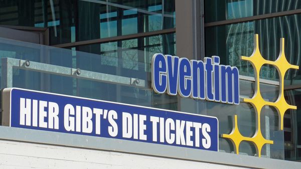 Eventim-Schock: Aktie stürzt nach Zahlen fast 20 Prozent ab