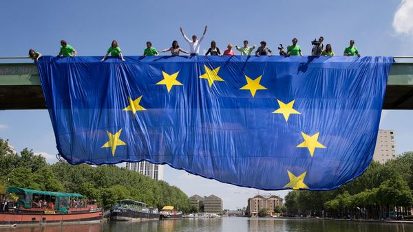 Die unsichtbare Front – Warum Europas gefährlichster Feind nicht Putin heißt