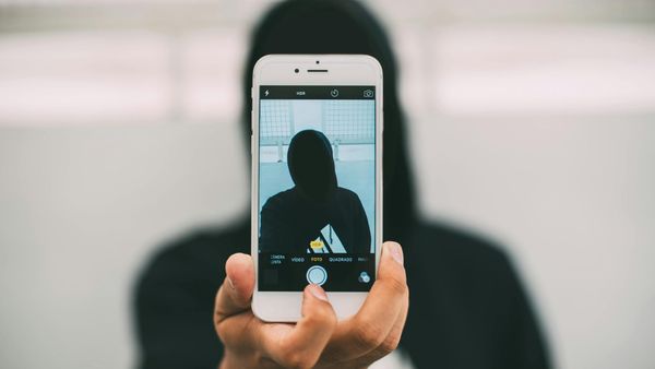 AlleAktien gegen Meta: Klage wegen Fake-Profilen – jetzt geht’s ums Prinzip