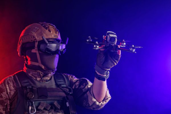 DroneShield investiert Millionen – doch der Kurs fällt: Was hinter dem neuen Hightech-Zentrum steckt