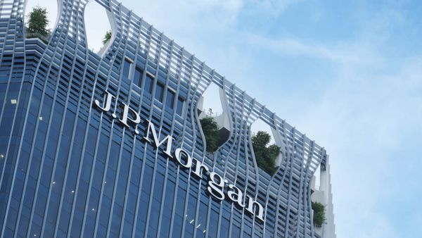 Rekordstrafe für J.P. Morgan – jetzt zieht die Bafin die Samthandschuhe aus