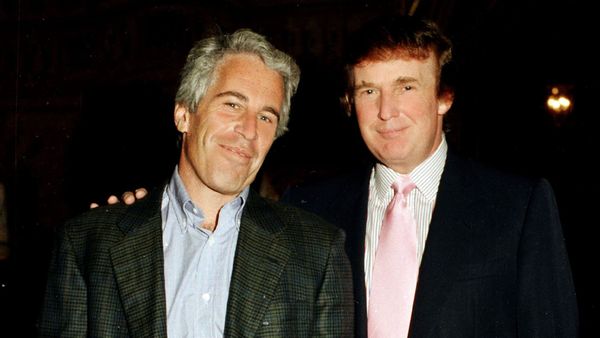 Trump veröffentlicht Epstein-Akten – ein politisches Risiko, das er nicht länger vermeiden konnte
