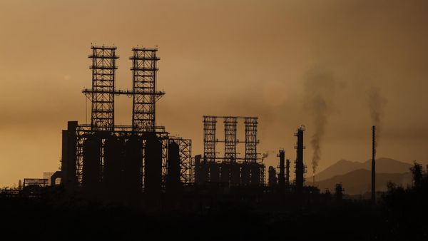 Trump fordert Zugriff auf Venezuelas Öl und droht Verbündeten