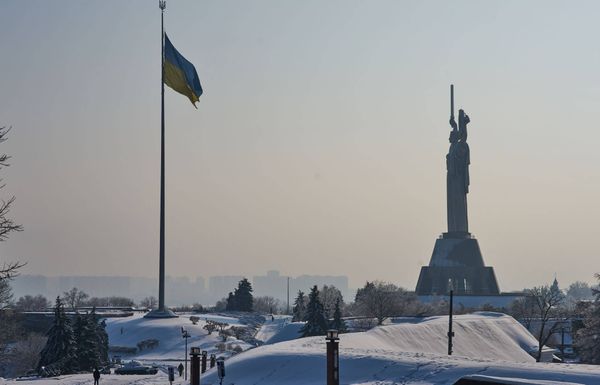 Während Kiew erfriert: Selenskyj nutzt die Katastrophe für die finale Abrechnung mit Klitschko