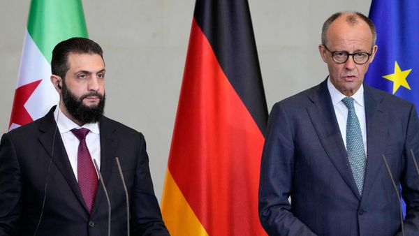 Al-Scharaa in Berlin – AfD fordert Massenabschiebung, Linke schreien moralischer Bankrott