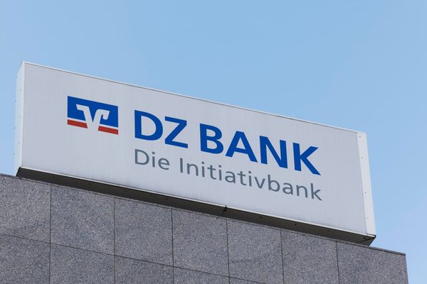 Milliarden-Explosion bei der DZ Bank – Doch jetzt folgt die bittere Warnung