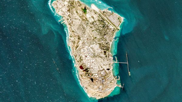 Vernichtungsschlag gegen Teheran: Trumps Feuersturm auf die Öl-Insel Kharg lässt die Weltmärkte beben