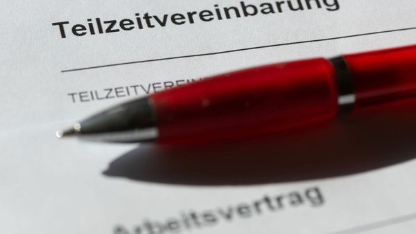 Warnung vor der Steuerfalle: Warum Arbeit für Frauen ab 45 zum Verlustgeschäft wird