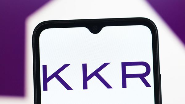 Der 2,8-Billionen-Dollar-Ausverkauf: Warum KKR jetzt massiv japanisches Betongold aufkauft