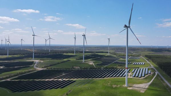 Energiewende treibt Investitionen an: Erneuerbare Energien legen deutlich zu